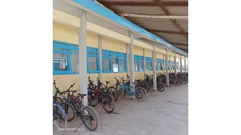 Parkiran Sepeda